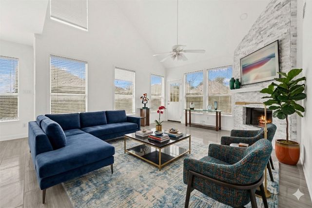 3945 Luke Lane, Carrollton, TX 75007