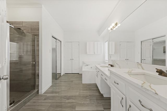 3945 Luke Lane, Carrollton, TX 75007