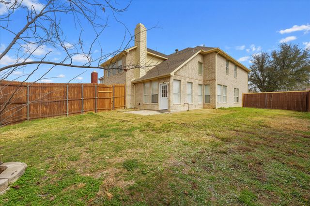 3945 Luke Lane, Carrollton, TX 75007
