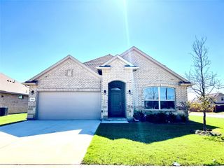 1600 Reed Drive, Krum, TX 76249