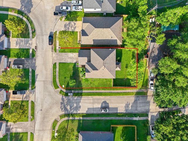 16815 Watering Oaks Lane, Houston, TX 77083