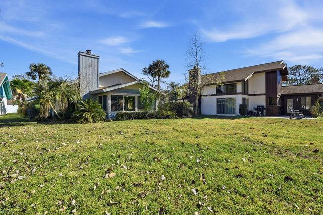 118 MEADOWBROOK CIRCLE, Daytona Beach, FL 32114