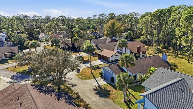 118 MEADOWBROOK CIRCLE, Daytona Beach, FL 32114