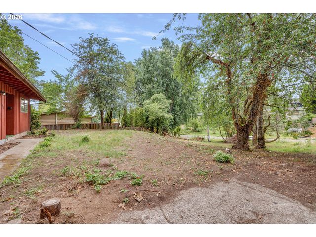 9080 Nw KEARNEY St, Portland, OR 97229
