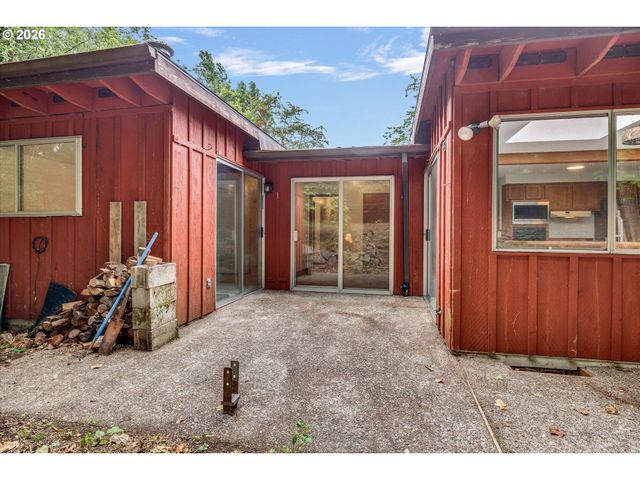 9080 Nw KEARNEY St, Portland, OR 97229