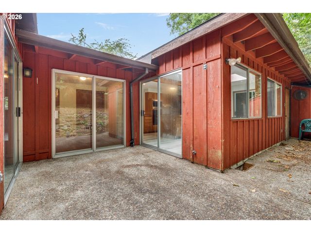 9080 Nw KEARNEY St, Portland, OR 97229