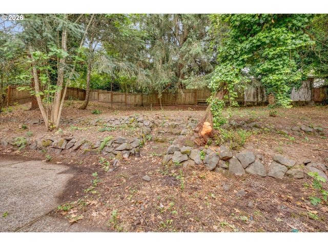 9080 Nw KEARNEY St, Portland, OR 97229