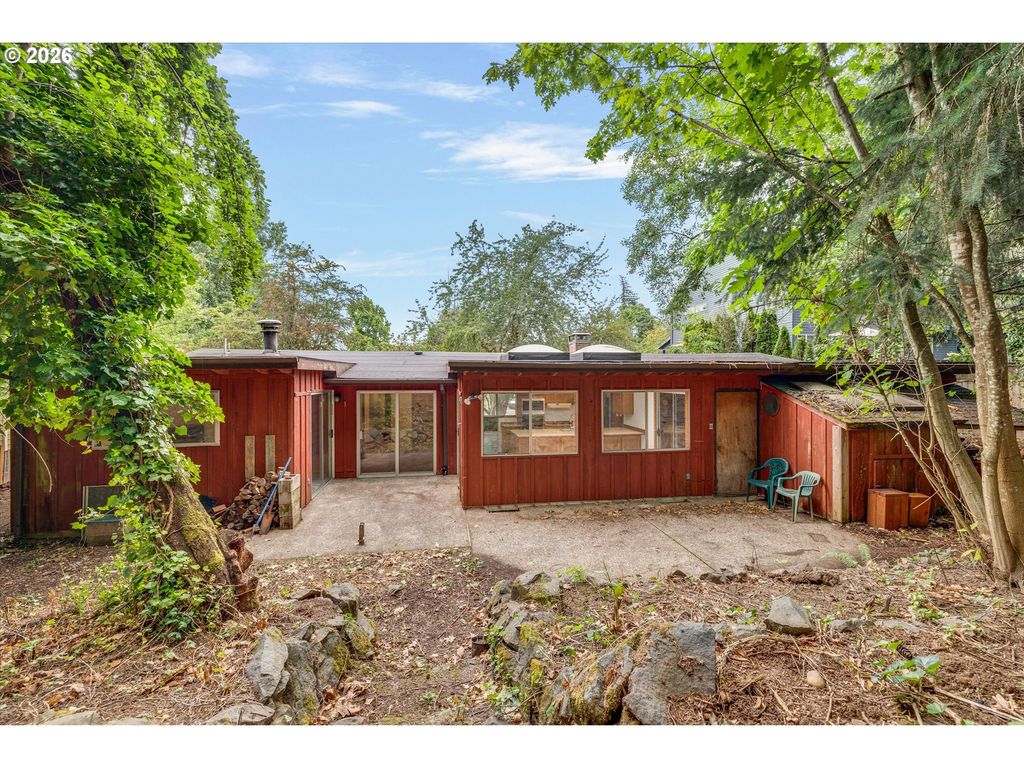9080 Nw KEARNEY St, Portland, OR 97229