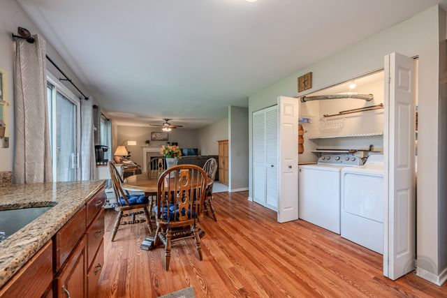 30w071 Elmwood Court, Warrenville, IL 60555