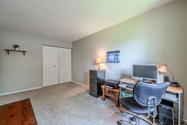 30w071 Elmwood Court, Warrenville, IL 60555
