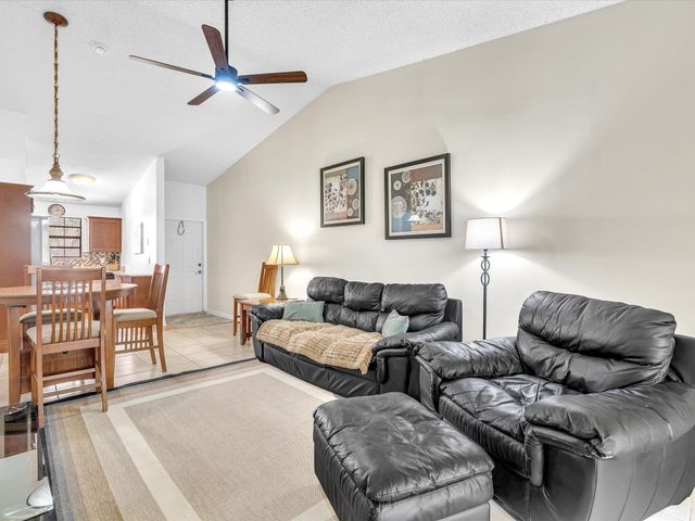 3160 LEEWOOD Terrace L218, Boca Raton, FL 33431