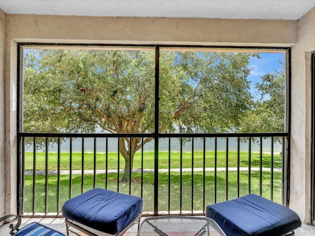 3160 LEEWOOD Terrace L218, Boca Raton, FL 33431