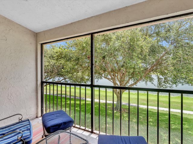 3160 LEEWOOD Terrace L218, Boca Raton, FL 33431