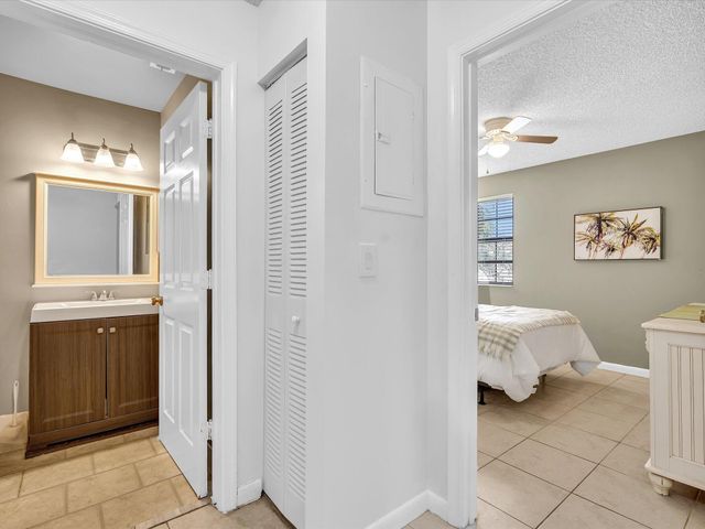3160 LEEWOOD Terrace L218, Boca Raton, FL 33431