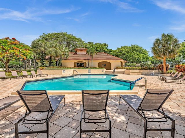 3160 LEEWOOD Terrace L218, Boca Raton, FL 33431