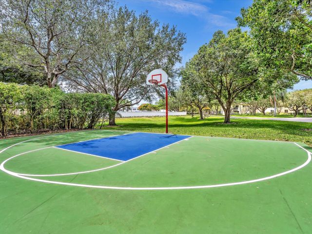 3160 LEEWOOD Terrace L218, Boca Raton, FL 33431