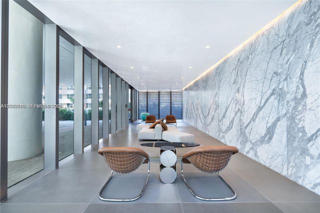 2000 S Ocean Dr 25A, Hallandale Beach, FL 33009