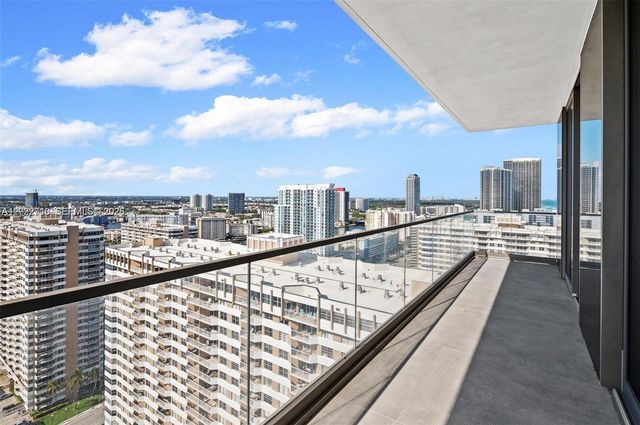 2000 S Ocean Dr 25A, Hallandale Beach, FL 33009