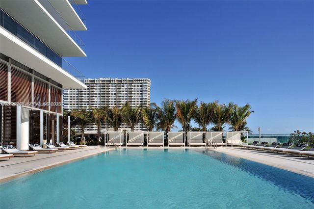 2000 S Ocean Dr 25A, Hallandale Beach, FL 33009