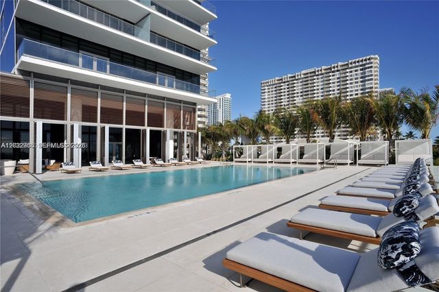2000 S Ocean Dr 25A, Hallandale Beach, FL 33009