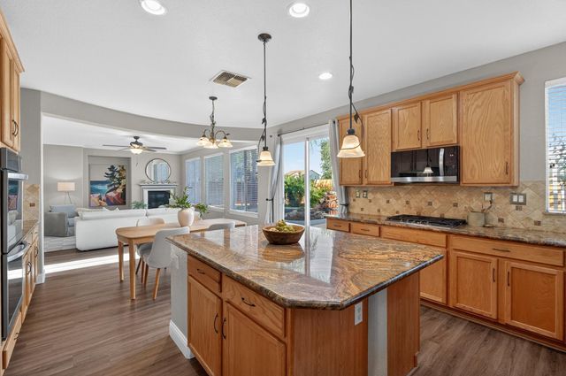 9472 Rhone Valley Way, Elk Grove, CA 95624
