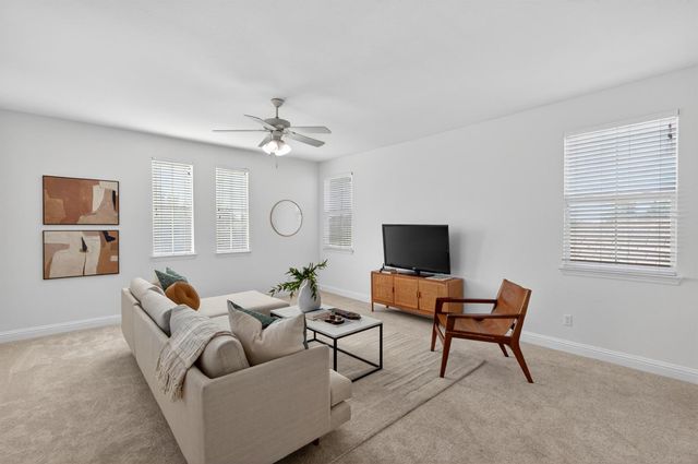 9472 Rhone Valley Way, Elk Grove, CA 95624
