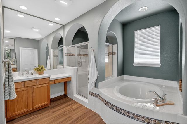 9472 Rhone Valley Way, Elk Grove, CA 95624