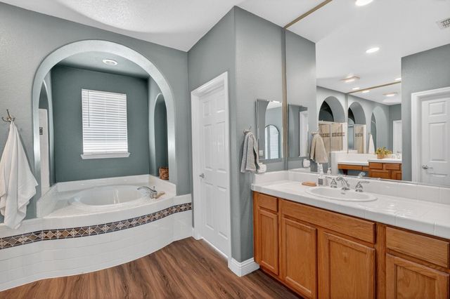 9472 Rhone Valley Way, Elk Grove, CA 95624