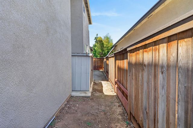 9472 Rhone Valley Way, Elk Grove, CA 95624