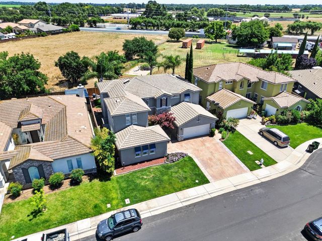 9472 Rhone Valley Way, Elk Grove, CA 95624