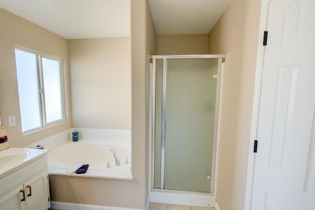 3546 Paseo Verde Ave, Merced, CA 95348