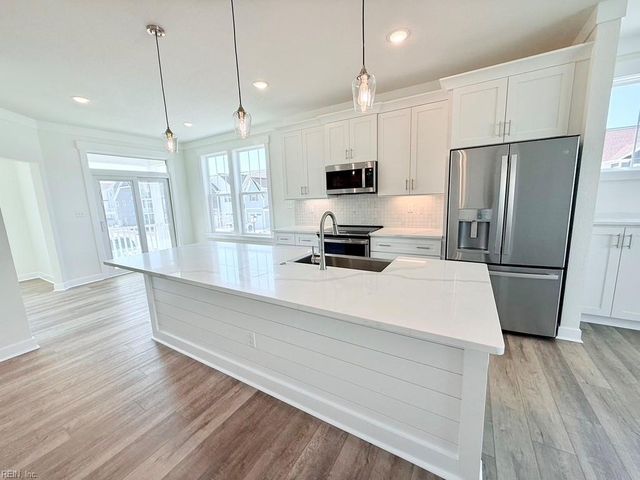 MM Mesa LOOP, Chesapeake, VA 23320