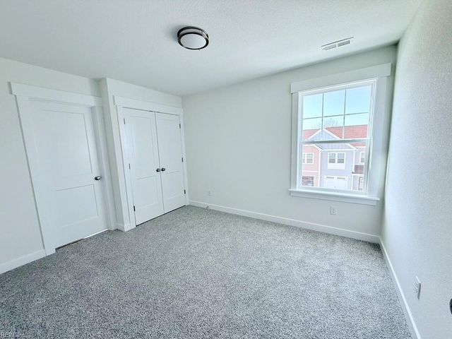 MM Mesa LOOP, Chesapeake, VA 23320