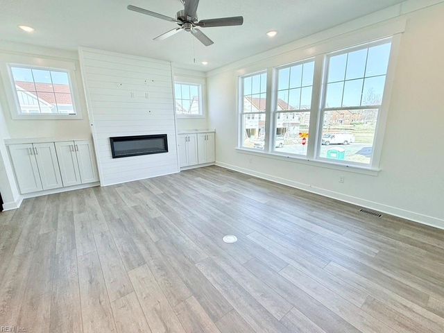 MM Mesa LOOP, Chesapeake, VA 23320