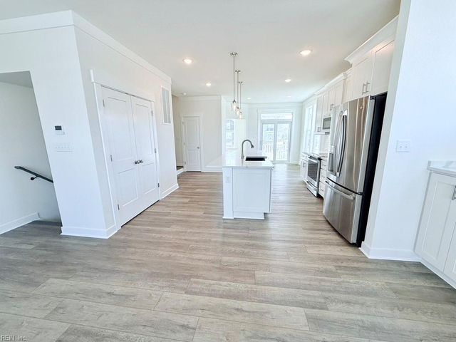 MM Mesa LOOP, Chesapeake, VA 23320