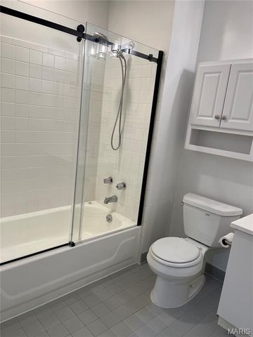 2332 S 13th Street, St Louis, MO 63104