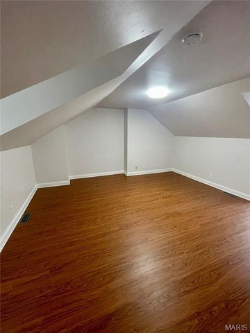 2332 S 13th Street, St Louis, MO 63104