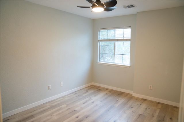 14301 Lemongrass LN, Pflugerville, TX 78660