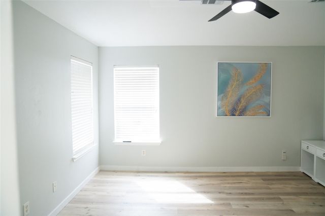 14301 Lemongrass LN, Pflugerville, TX 78660