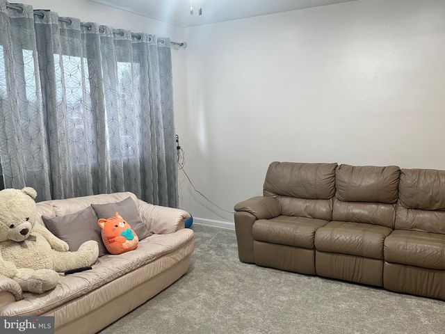 1821 LONGFELLOW ST, Hyattsville, MD 20782