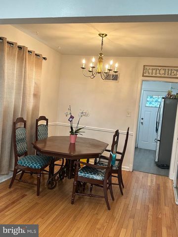 1821 LONGFELLOW ST, Hyattsville, MD 20782