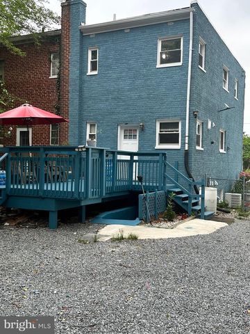 1821 LONGFELLOW ST, Hyattsville, MD 20782
