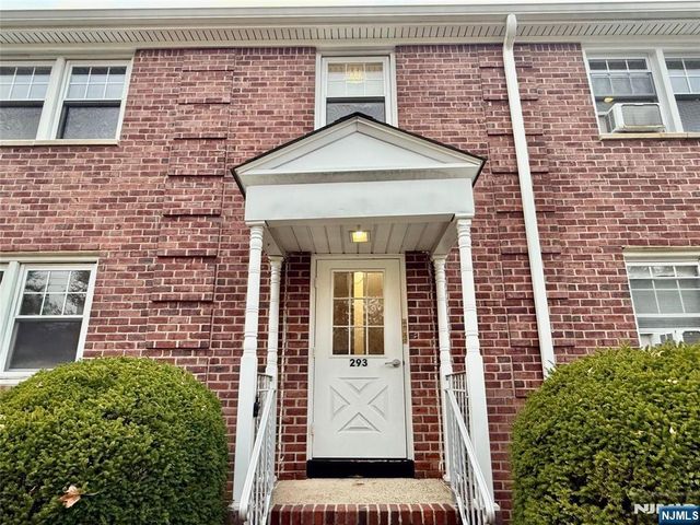 293 Bogert Road, River Edge, NJ 07661