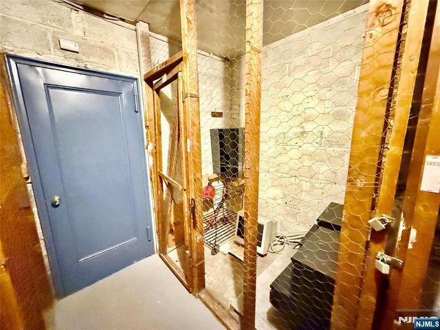 293 Bogert Road, River Edge, NJ 07661