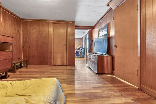 35 Canobieola Rd, Methuen, MA 01844