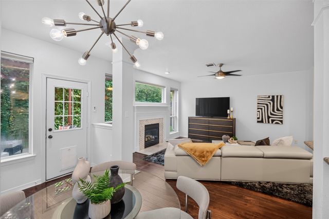 2242 Ash Grove Way, Dallas, TX 75228