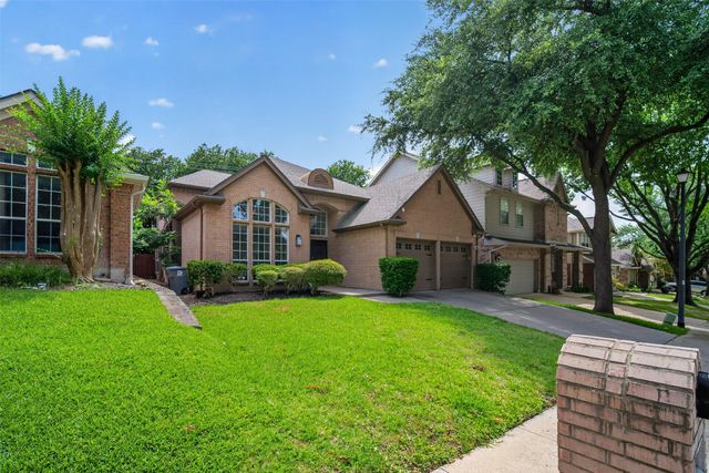 2242 Ash Grove Way, Dallas, TX 75228