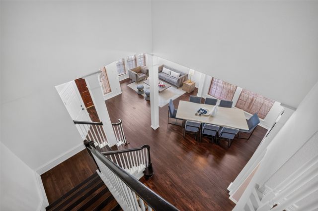 2242 Ash Grove Way, Dallas, TX 75228