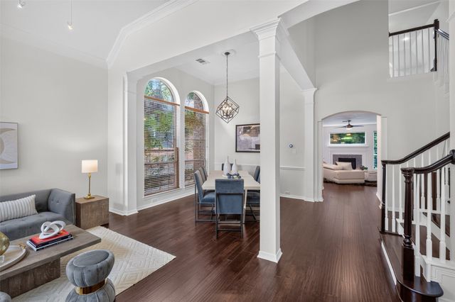 2242 Ash Grove Way, Dallas, TX 75228