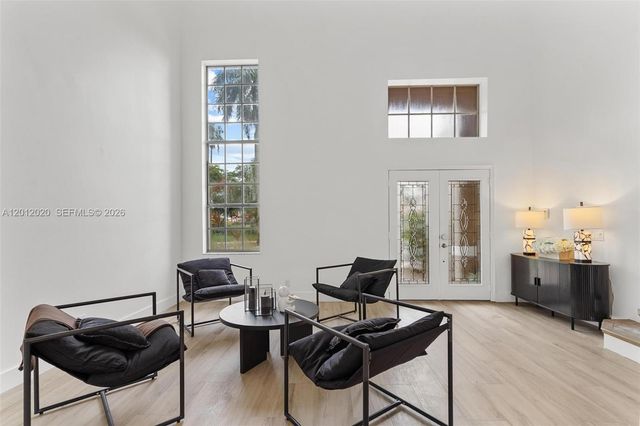 303 Bridgeton Road, Weston, FL 33326